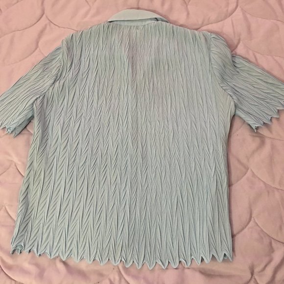 Light Blue Chevron Ruched Button Down Blouse - Picture 3 of 3